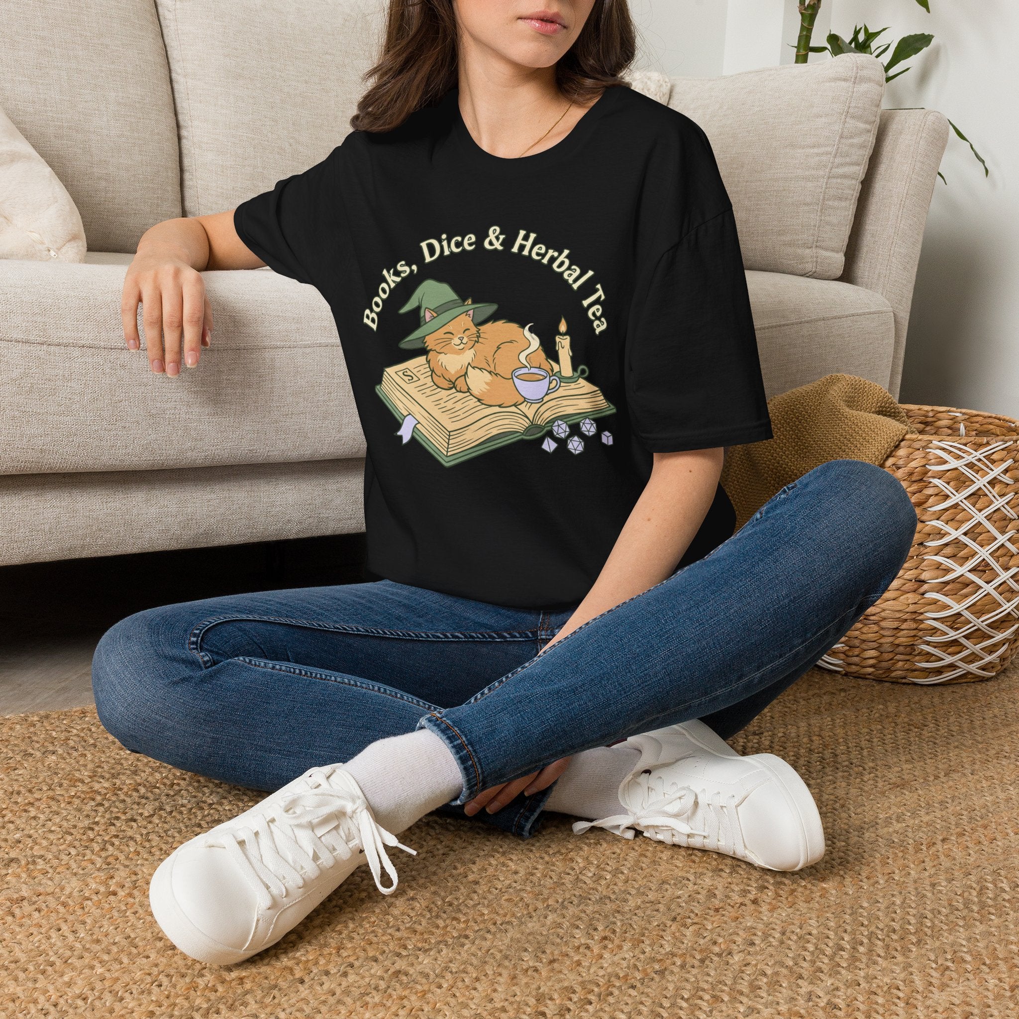 Books, Dice, Tea-Shirt