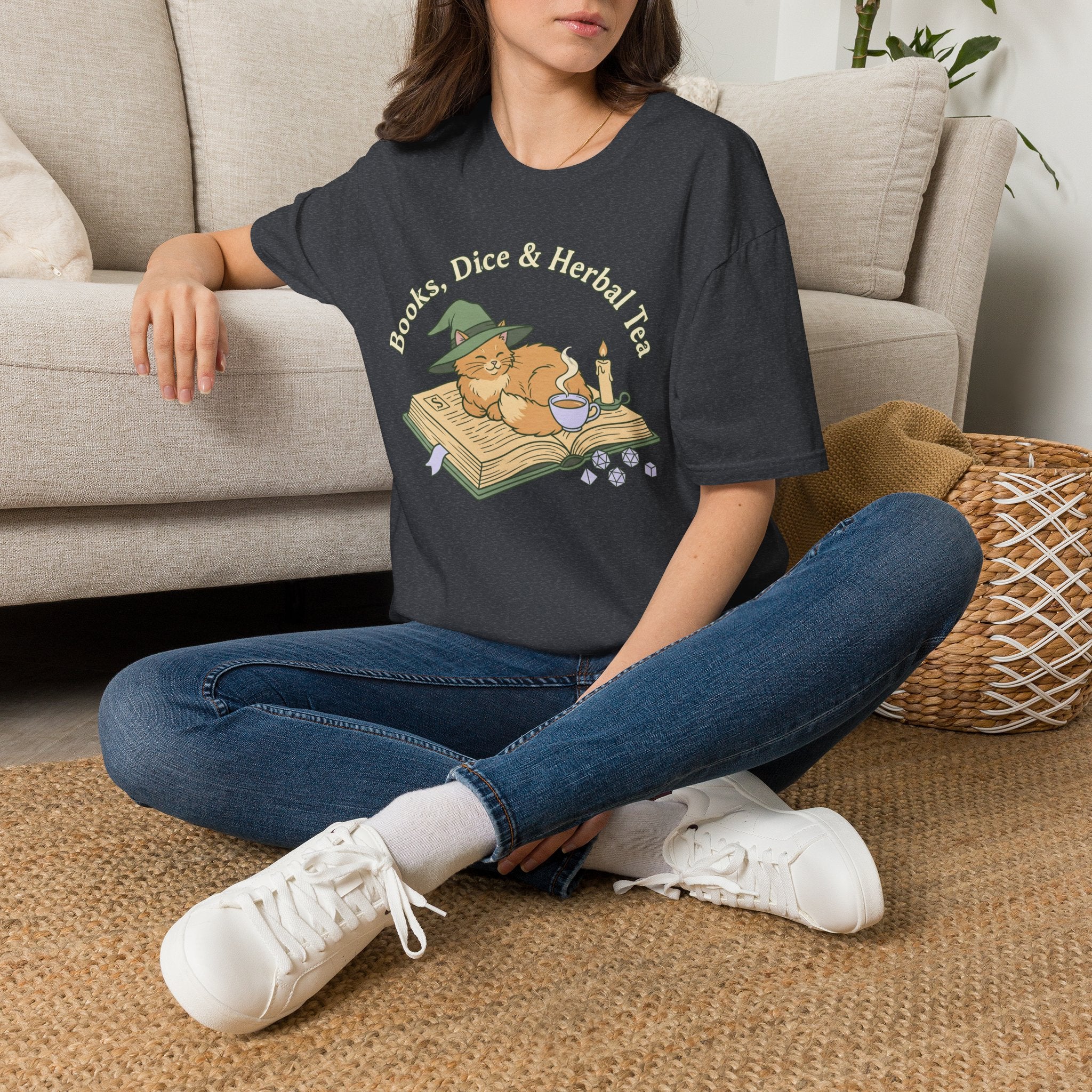 Books, Dice, Tea-Shirt